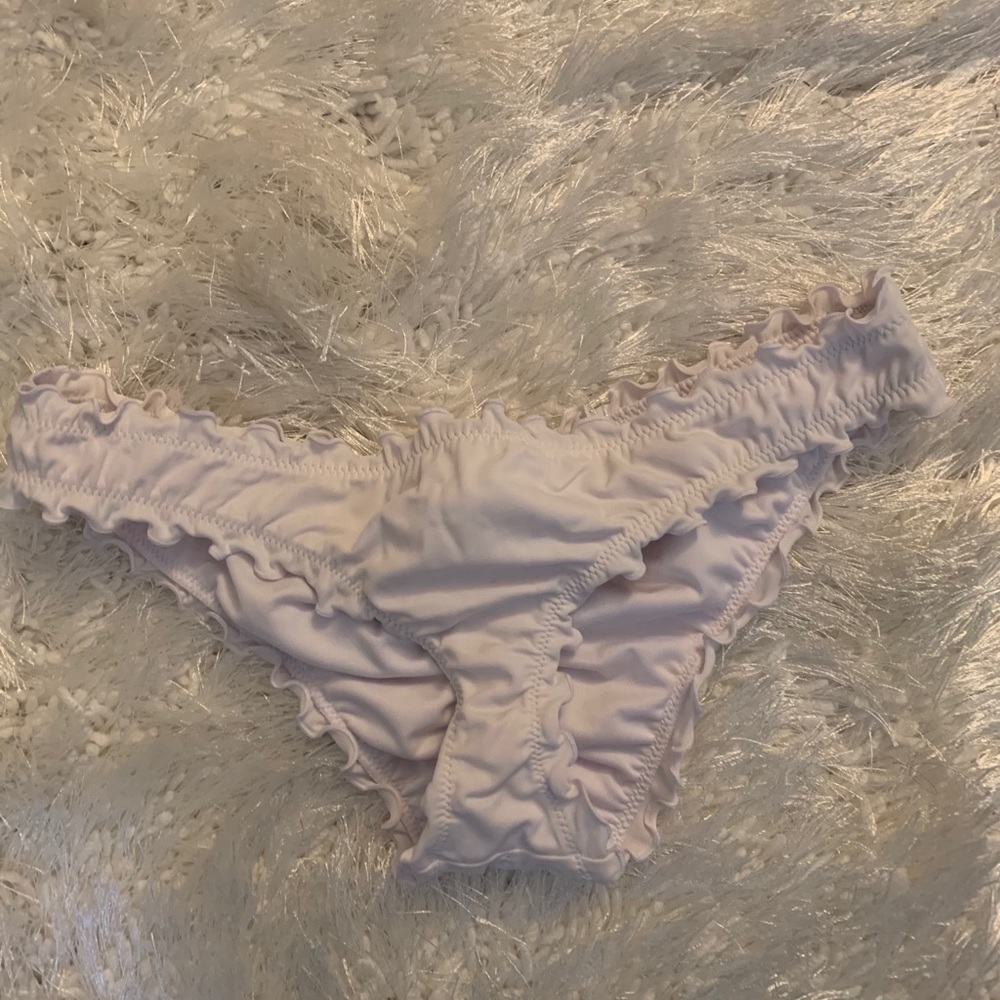 bikini bottoms cheeky